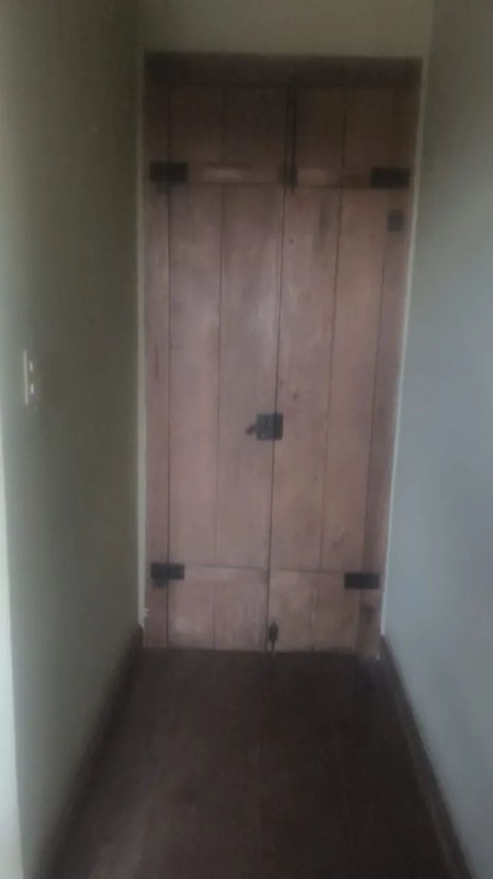 Porta duas bandeiras rústico 