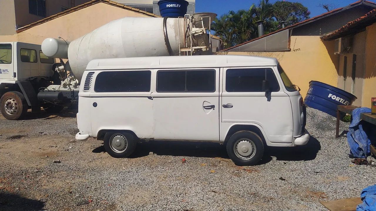 Volkswagen Kombi STANDARD 1.4 MI TOTAL FLEX 8V 2008