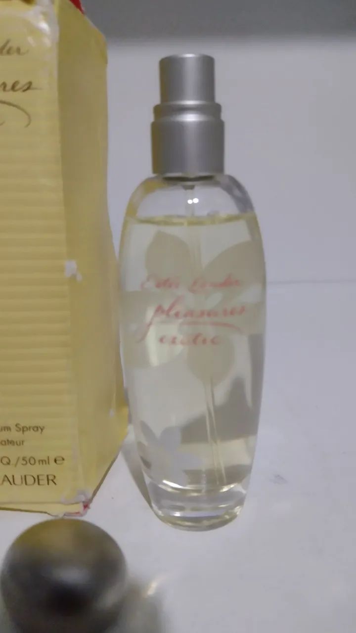 Pleasures Exotic Estee Lauder Eau de Perfum Spray 1,7 oz/50 ml para mulheres. - Foto 3