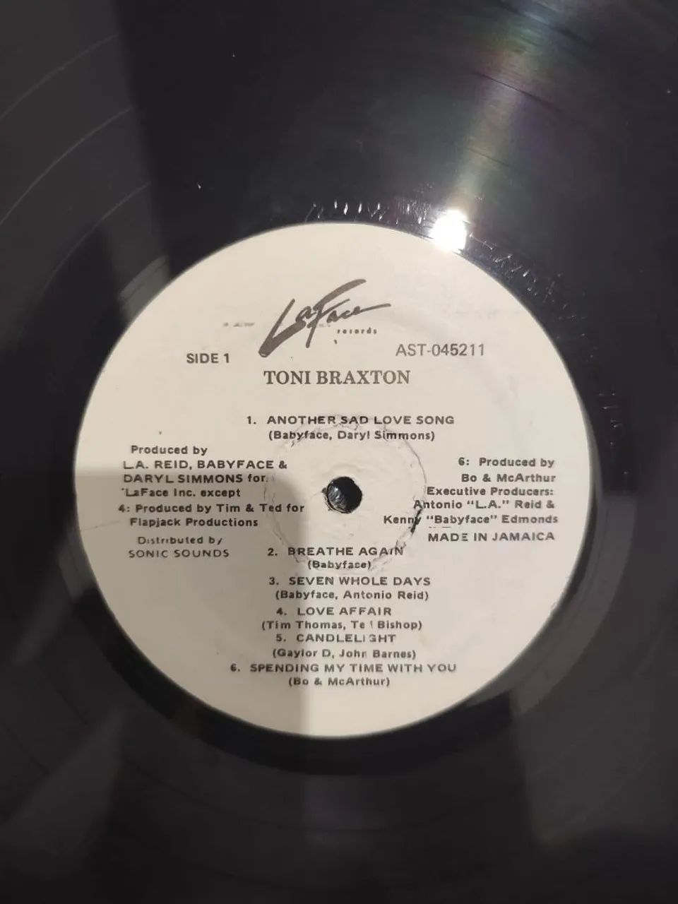 LP Toni Braxton  - Foto 3