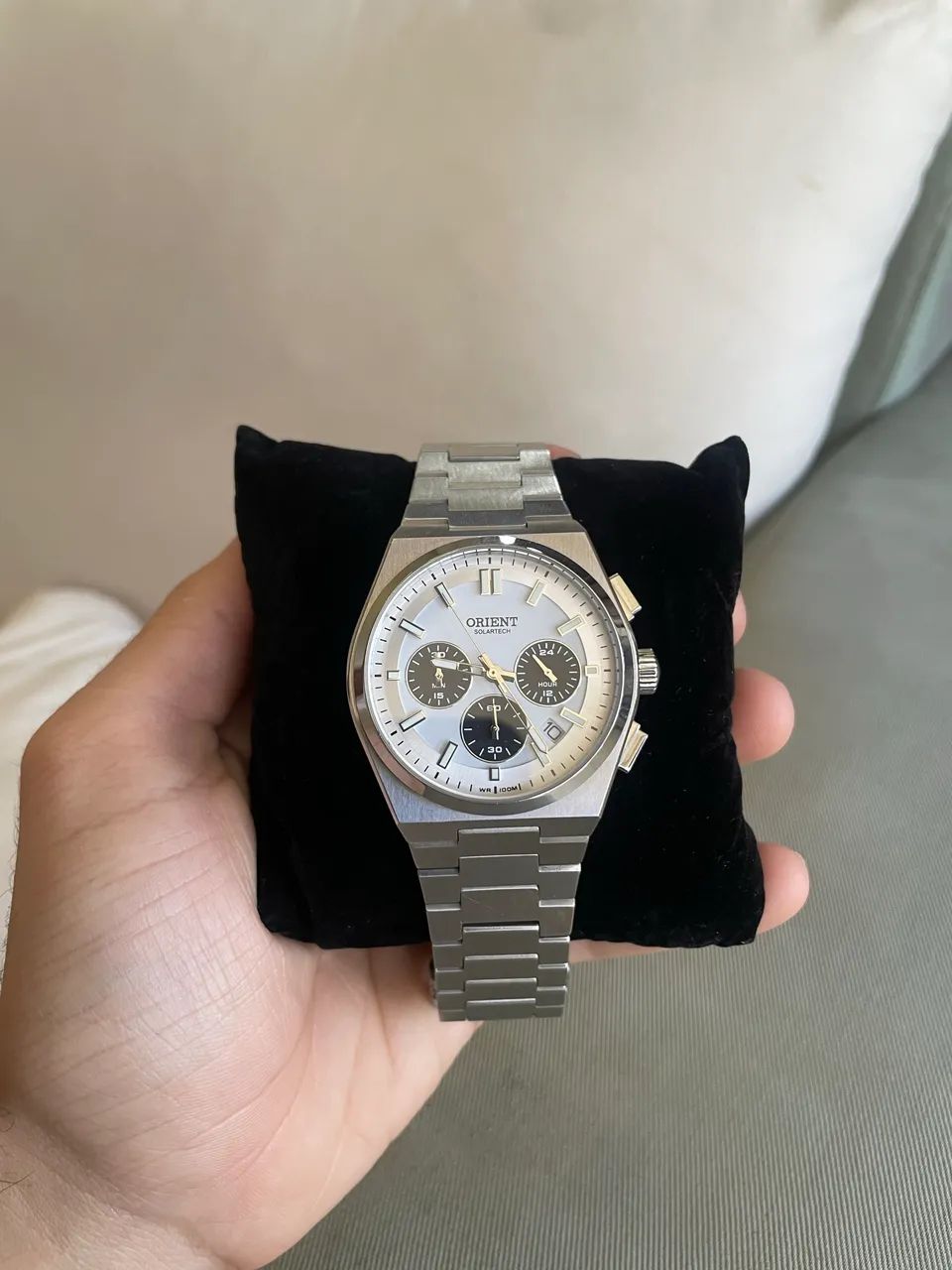 Orient Solartech Cronógrafo Panda MBSSC274 S1SX Branco e Preto