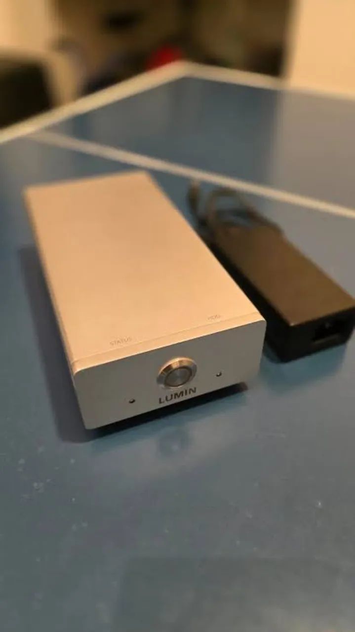 Lumin L1 Servidor de músicas. 
