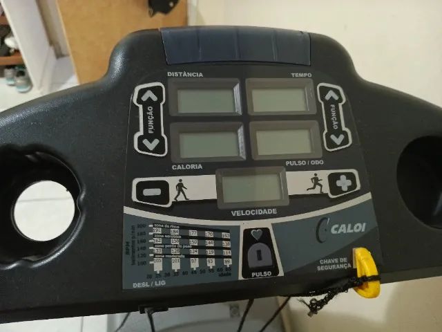 Esteira ergométrica Caloi profissional  - Foto 4