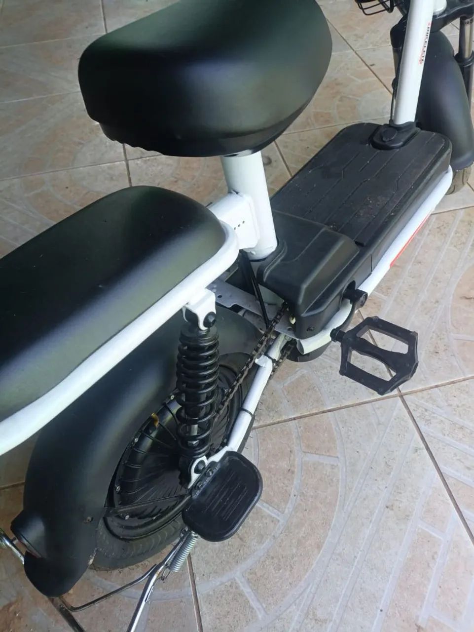 Bicicleta Elétrica /Capacete de brinde - Foto 2
