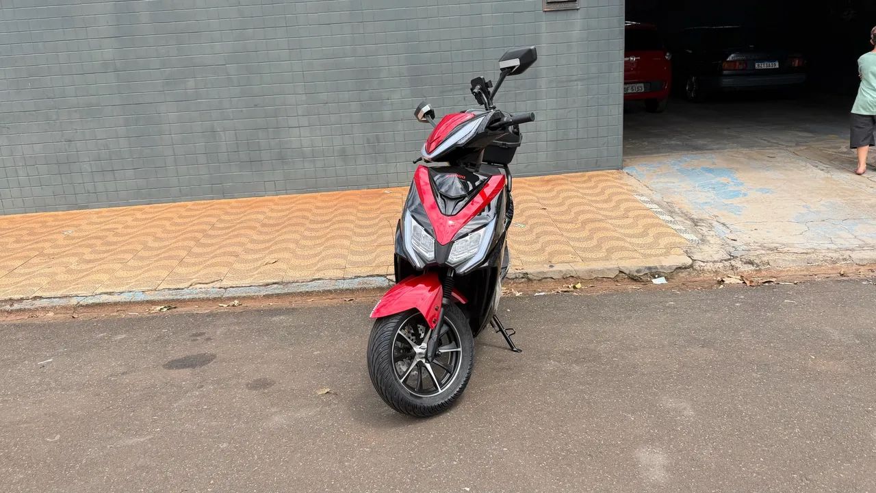 Moto Elétrica Scotter