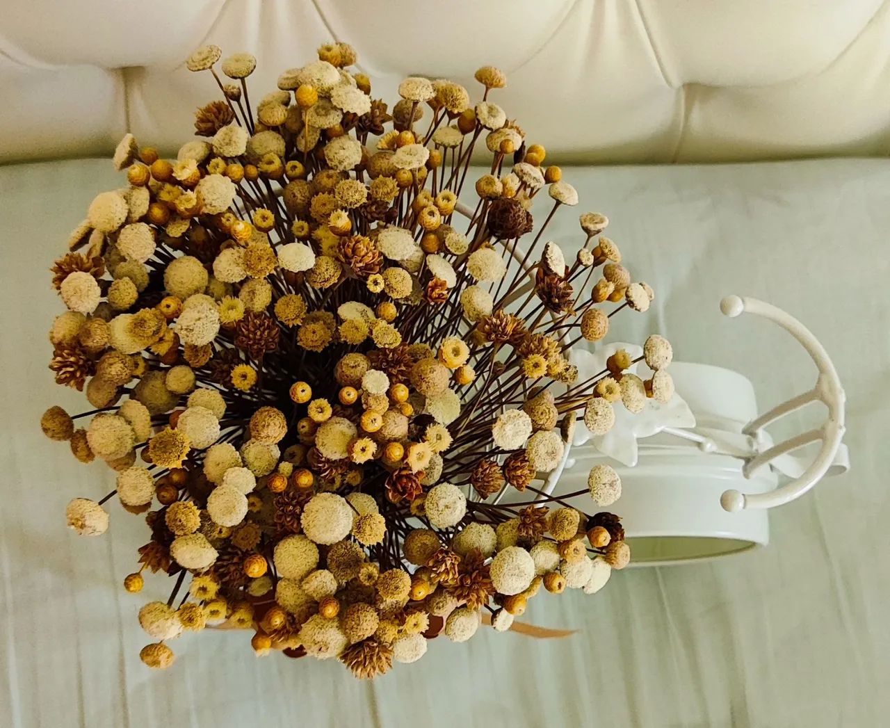 Relógio dupla face decorativo retrô com cachepô e flores - Foto 3