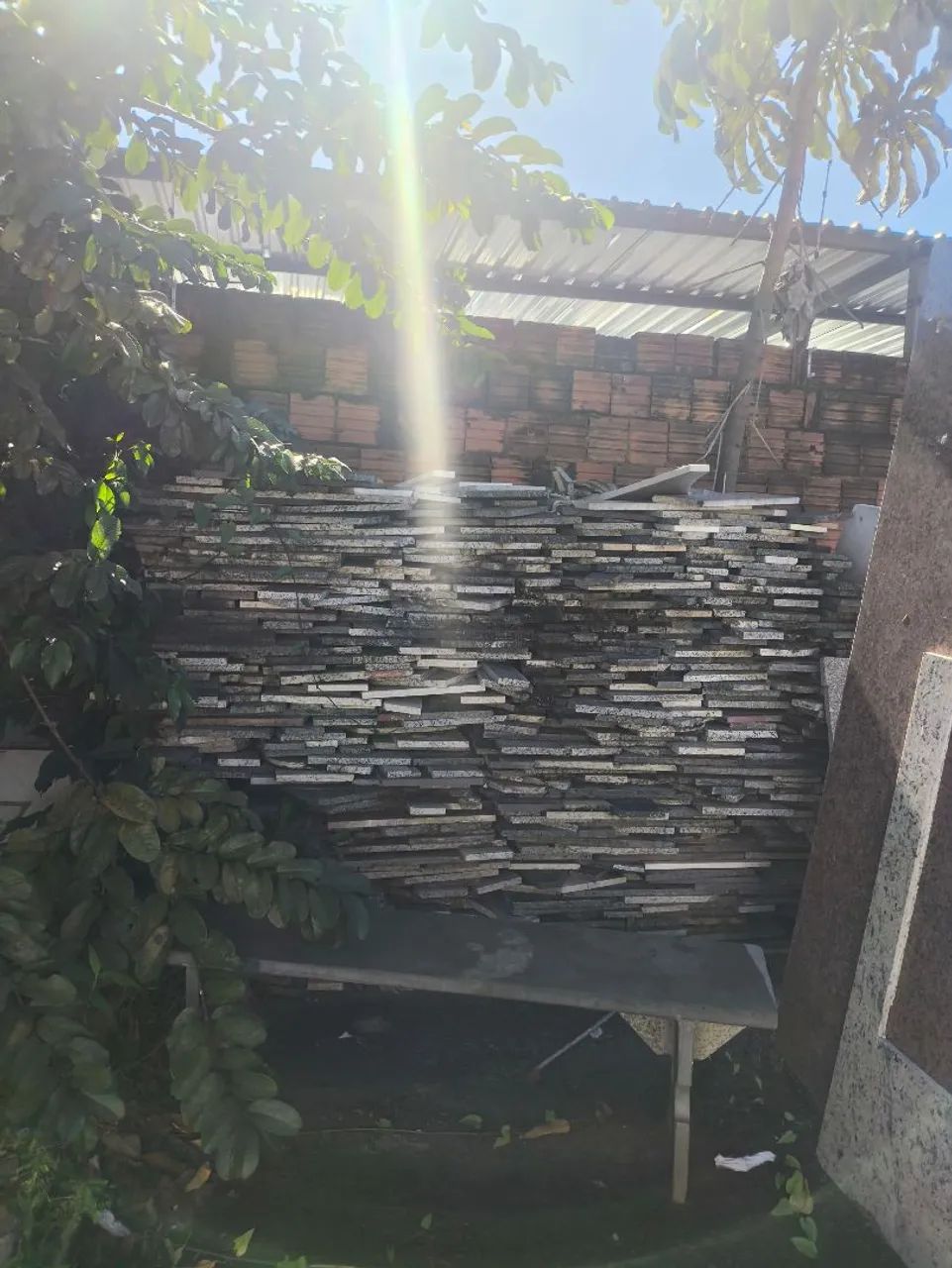 Lote de Pedras, Chapas e Retalhos de Marmoraria à Venda - Diversos Tamanhos e Modelos - Foto 4
