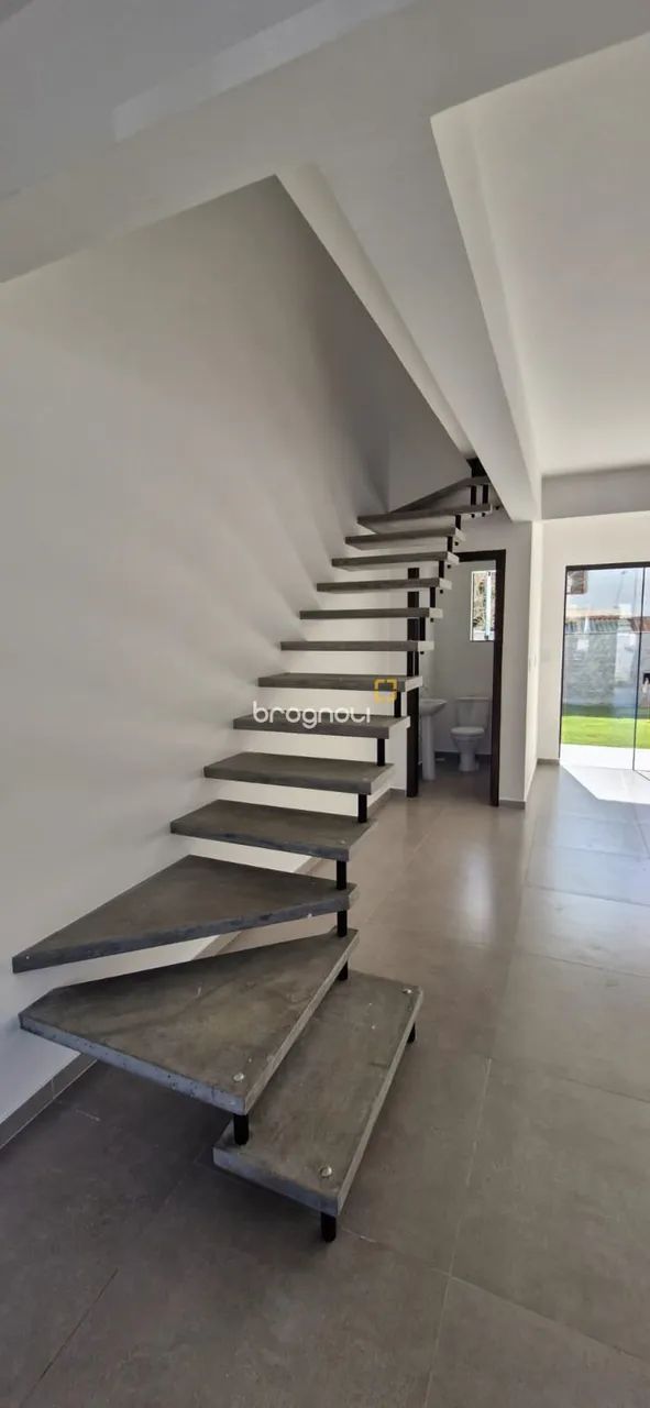 BROGNOLI VENDE - CASA COM 2 DORMITÓRIOS, SENDO 2 SUÍTES - INGLESES RIO VERMELHO. - Foto 3