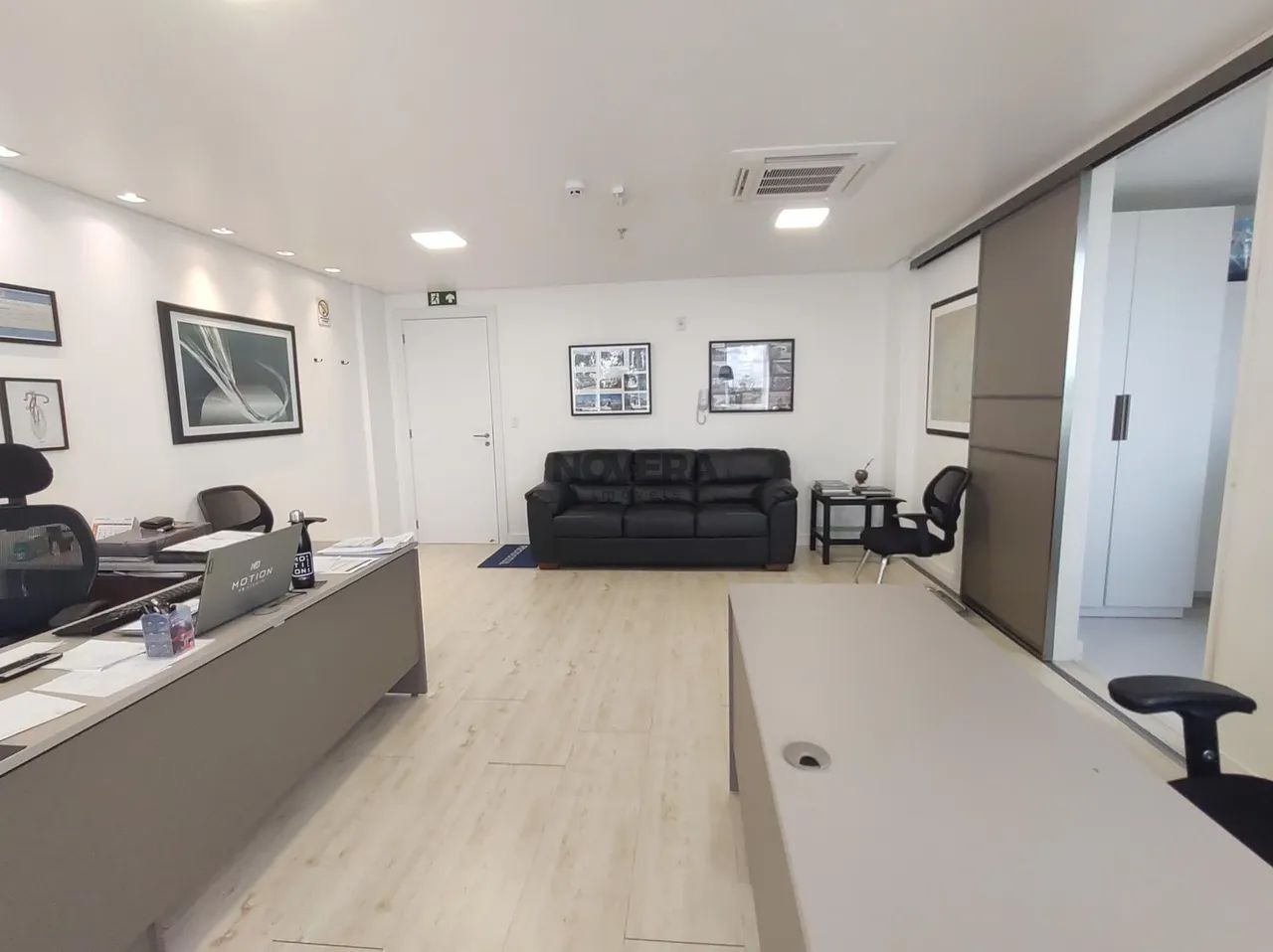 Sala comercial Moinho Office mobiliada com vaga - Foto 4