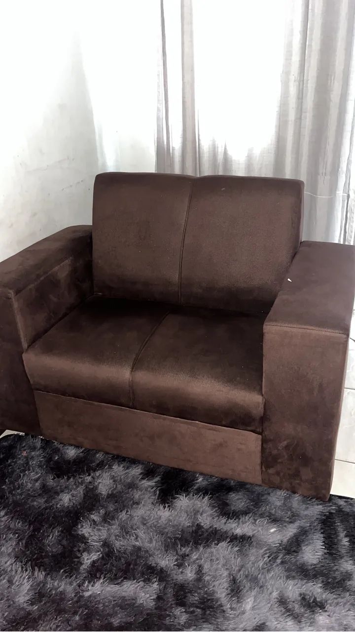Sofá semi novo