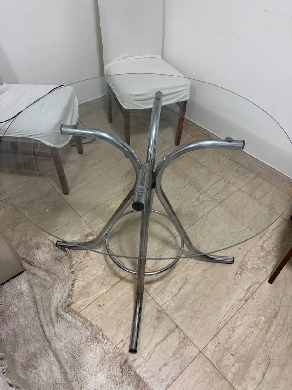 Mesa de vidro redonda com base de metal - Foto 2