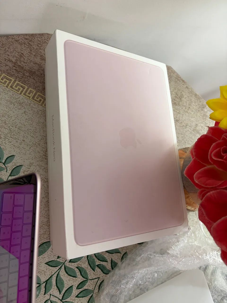 MacBook Neo Blush 256gb - Foto 5