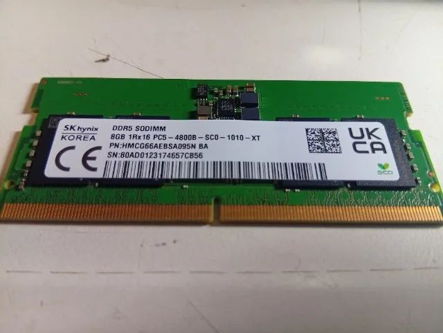 Memoria DDR5 8 GB SODIMM 4800 SK Hynix - notebook