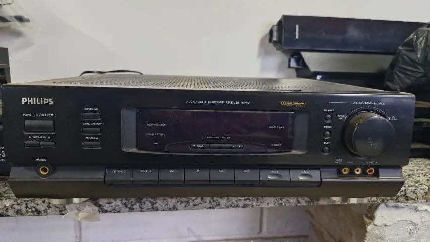 Receiver Phillips FR752