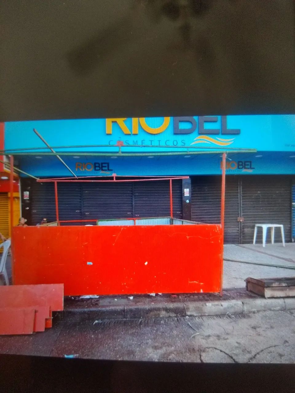 Barraca de ferro para ventos 