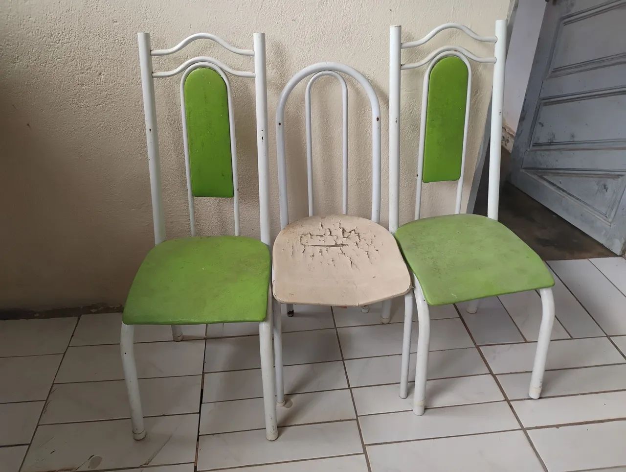 Cadeiras - Foto 2