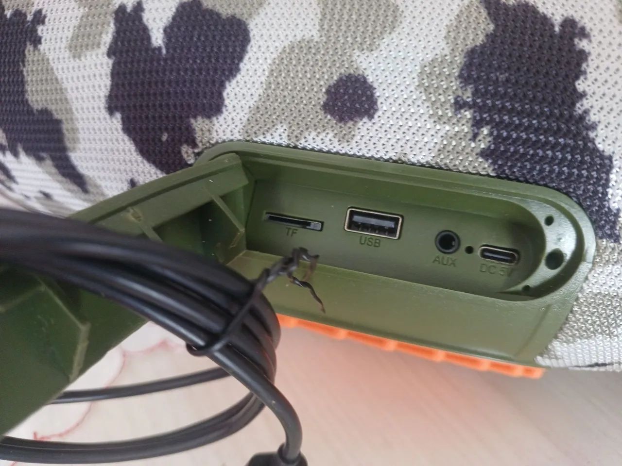 Som JBL bombox - Foto 4
