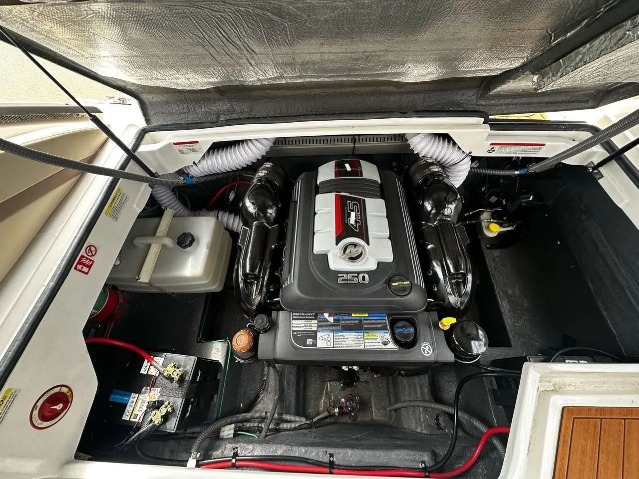 Lancha Focker 255 GTO - Foto 4