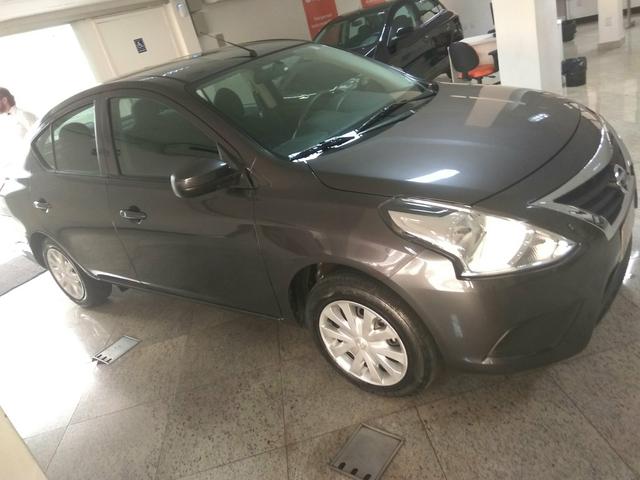 Nissan Versa 1.0 - Foto 5