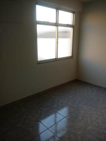 Apartamento em Jardim América, 02 Quartos, Sala etc. - Próximo a Praça 2 - Foto 4