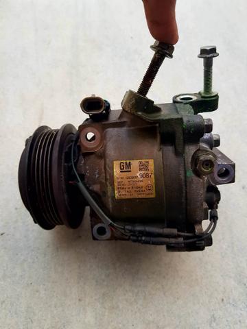 Compressor do ar condicionado onix/prisma - Foto 2