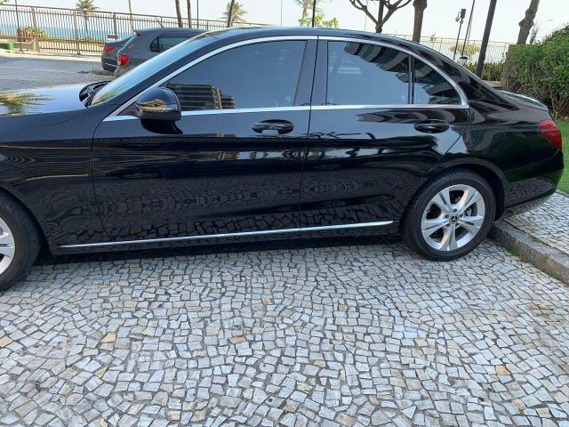Mercedes Benz - Foto 3