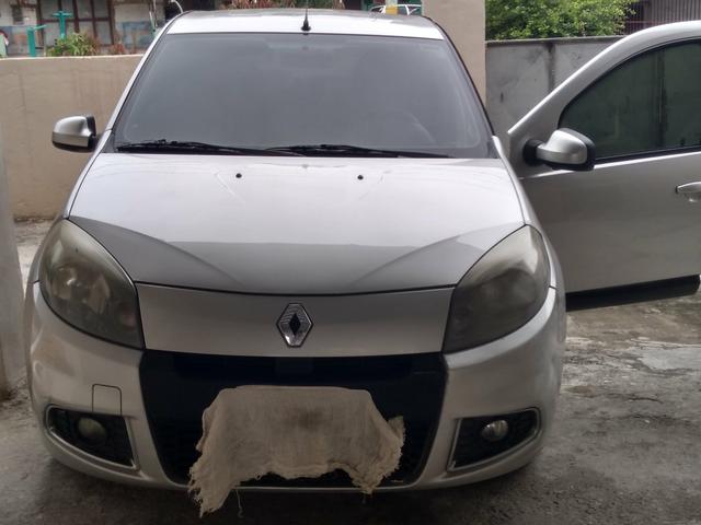 Renault Sandero Privilege 2013/14 - Foto 2