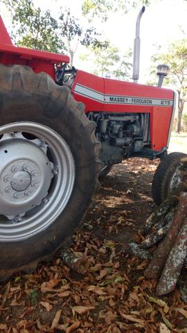Trator massey ferguson 275