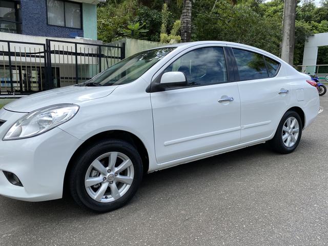 Versa 1.6 SL 2013 Completíssimo. 49.000km Rodados - Foto 2
