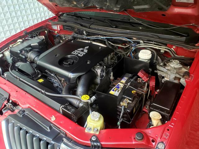 L200 Triton HPE - Foto 9