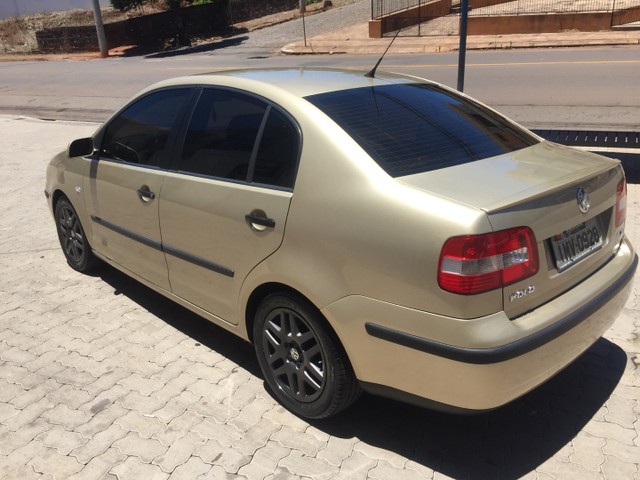 POLO 1.6 COMPLETO 2º DONO