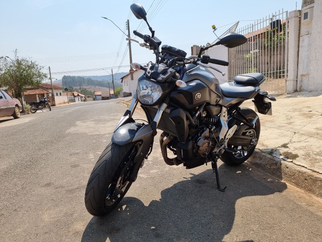 YAMAHA MT 07 2017