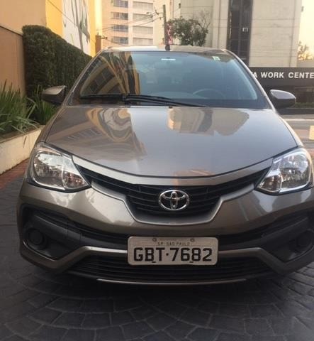 TOYOTA ETIOS XS 1.5 16V SEDÃ AUTOMÁTICO