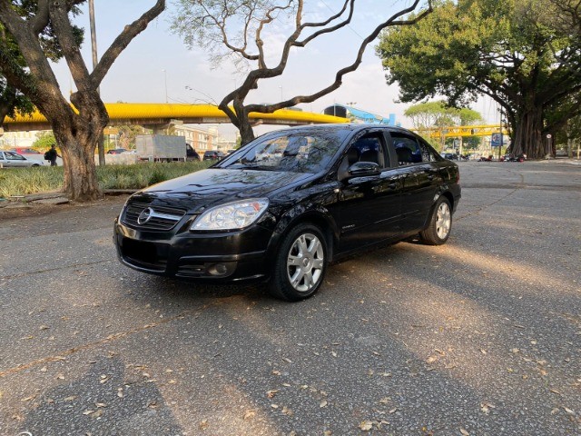 VECTRA 2.0 8V MPFI ELEGANCE AUT