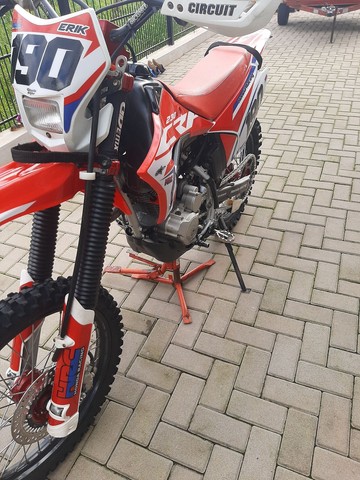 CRF 230