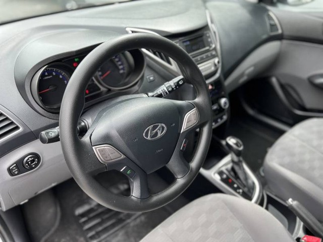 Hyundai HB20 Premium 1.6  - Foto 9
