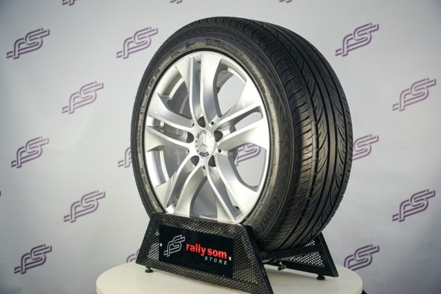 Rodas Mercedes E-350 Original Prata 5x112 - 17x8 Offset 48 (Com Pneus)