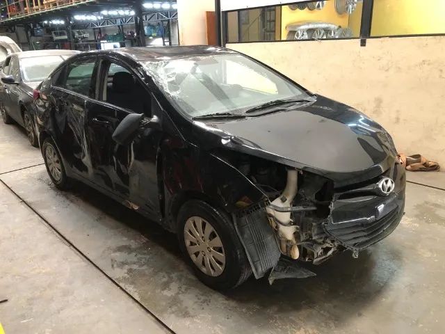 Sucata Hyundai HB20 1.0 3cc 2014 2015 - Foto 2