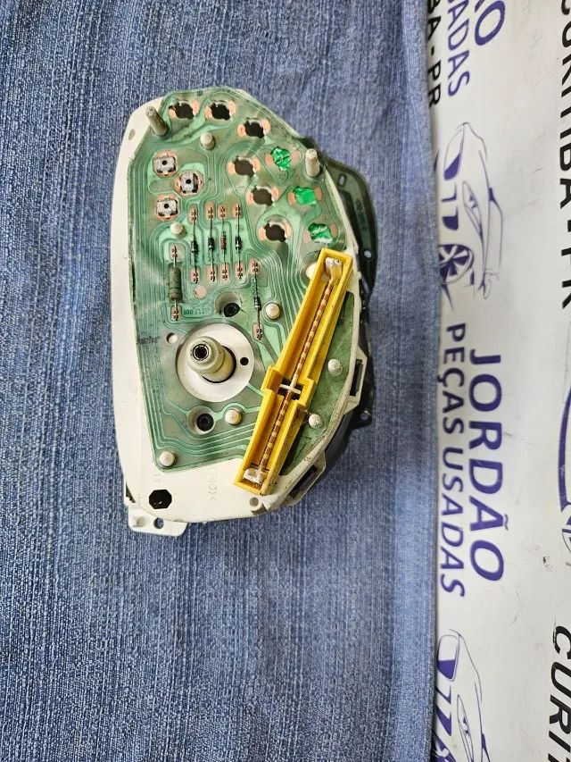 Painel de instrumento Ford Ka - acrílico quebrado - Foto 2
