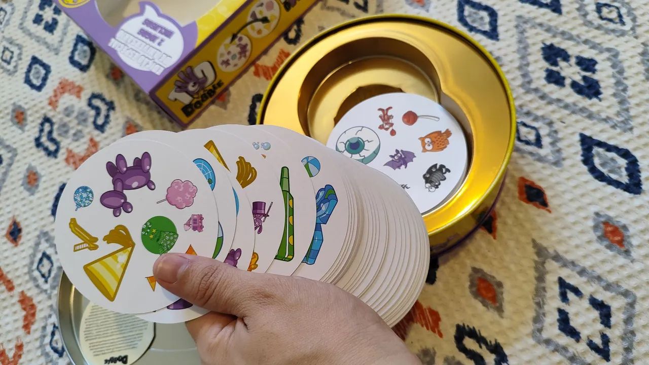 Dobble: Collector Edição Especial de Aniversário  - Foto 4