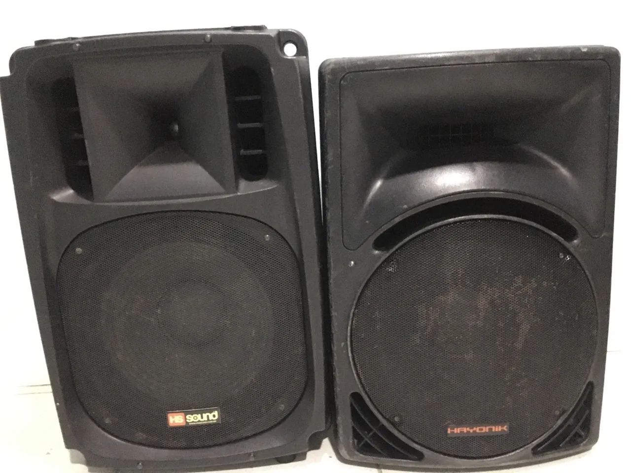 Caixa de Som Amplificada HS Sound e Hayonik