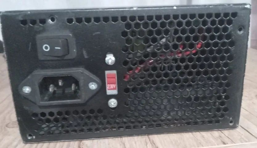 Fonte 500W Wiseup 8 Pinos - Foto 2