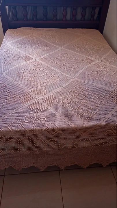 Jogo de Cama Bordado em Crochê - Foto 4