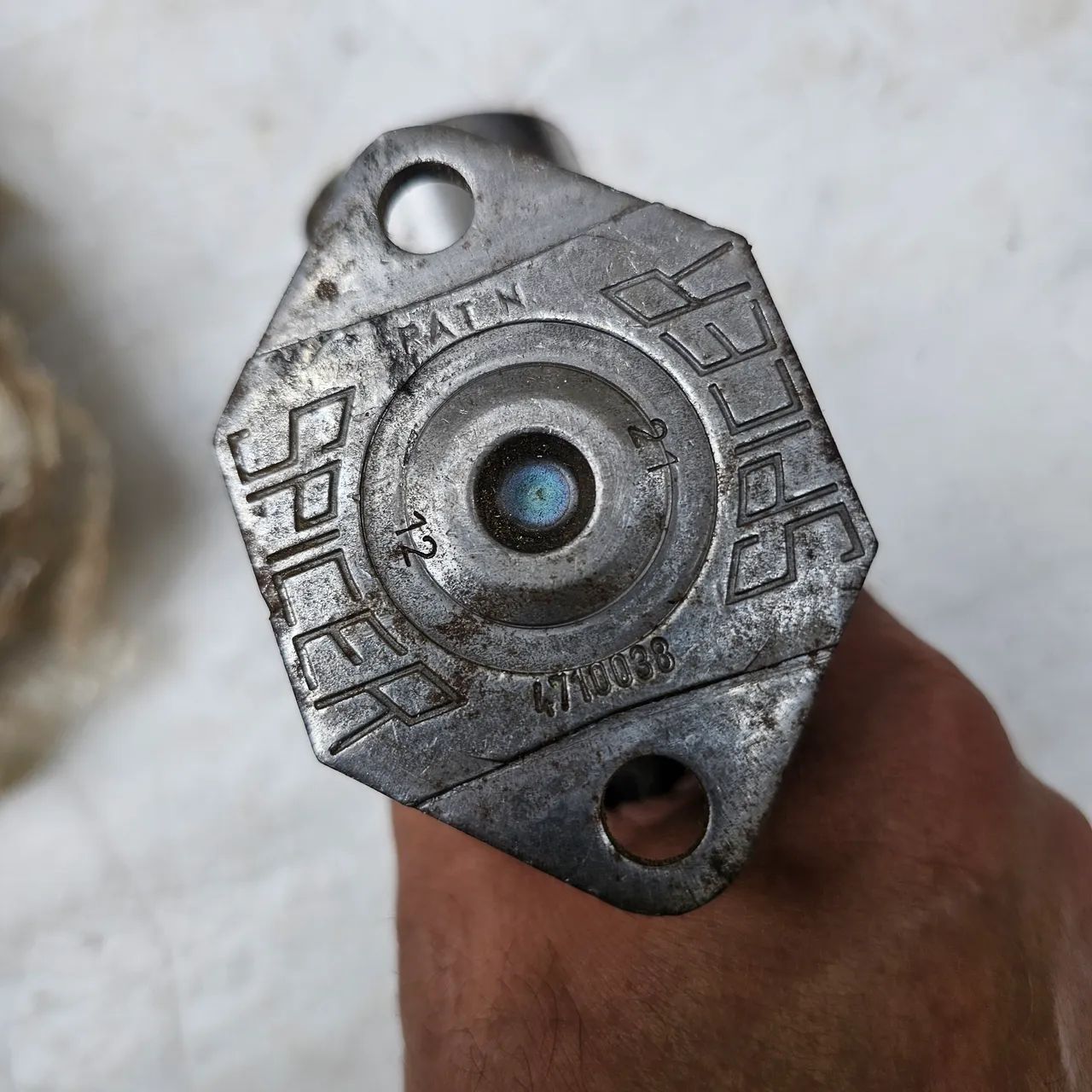 Caminhão vw Ford iveco cruzeta cardan nova original spicer 5280X - Peças  para caminhões - Colégio Batista, Belo Horizonte 1359617012 | OLX