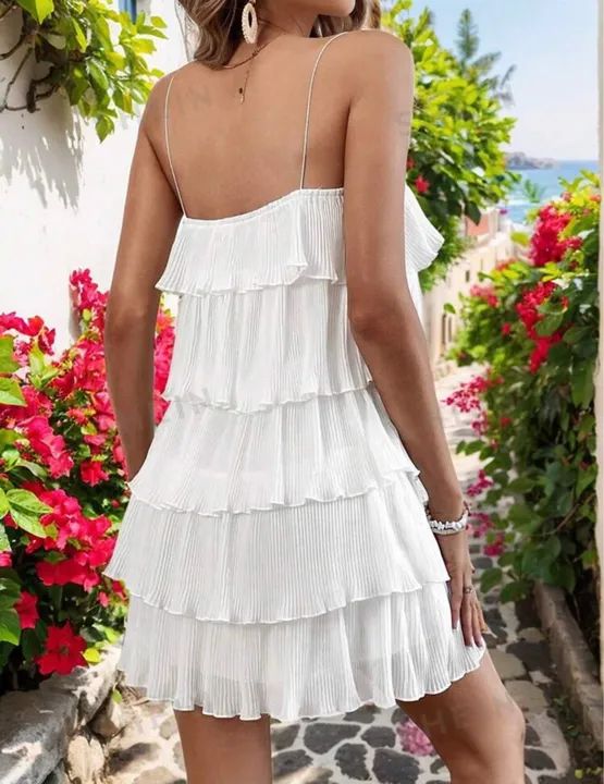 Vestido branco com babados - Foto 2