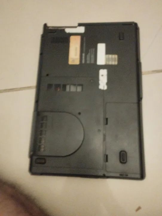 Vendo notebook megaware defeito estado - Foto 4