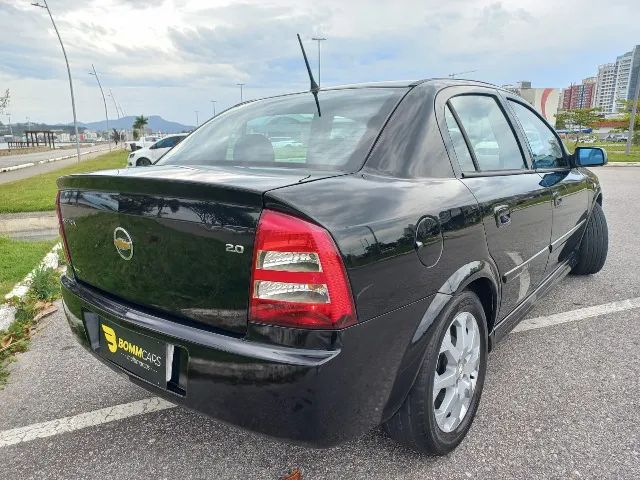 Chevrolet Astra Sed.advan. 2.0 8V MPFI Flexp. Aut. 2010 - Foto 4