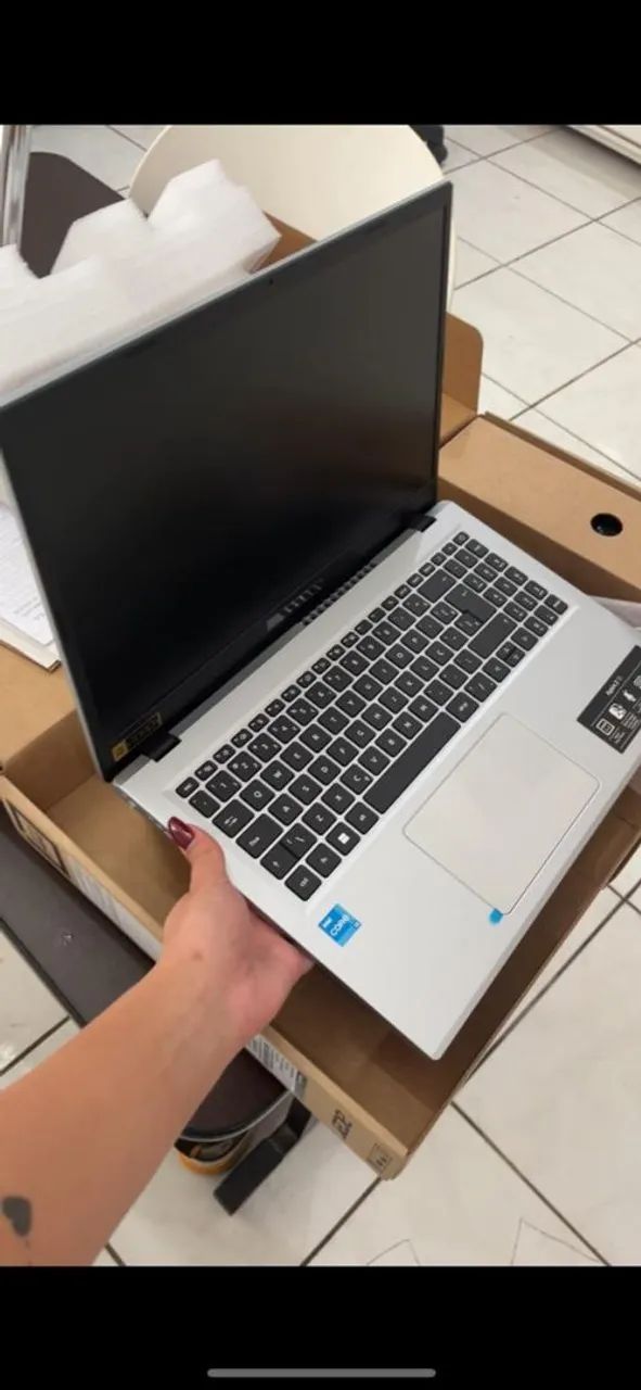 Notebook Acer Aspire 3 A315, praticamente zero sem detalhe  - Foto 3