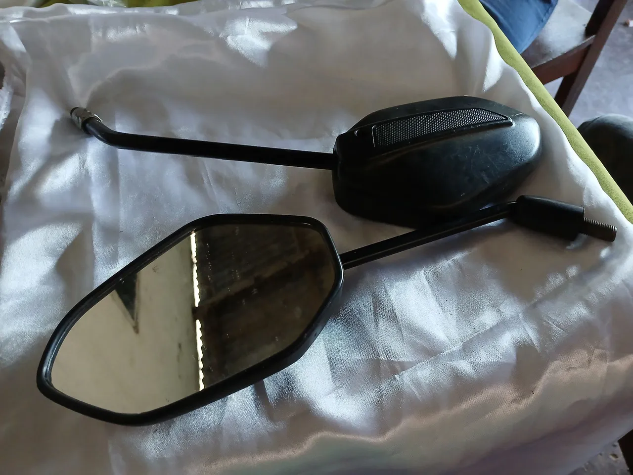 Espelho retrovisor para moto
