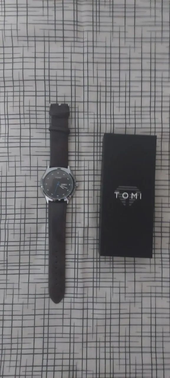 Relógio TOMI 42mm SHEIN - Novo - Foto 2